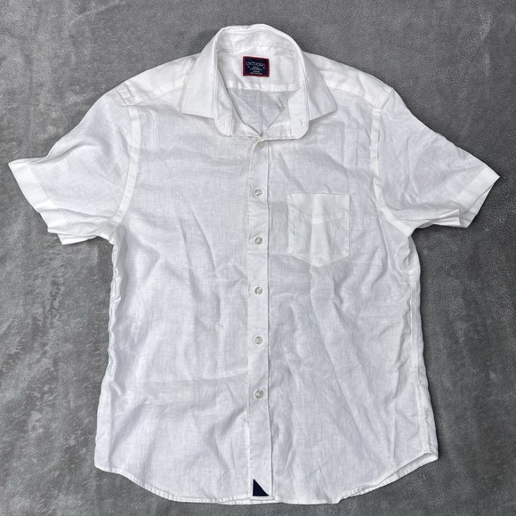 UNTUCKit Other - UNTUCKit Shirt Mens Small White Short Sleeve 100% Linen Wrinkle Resistant 40878